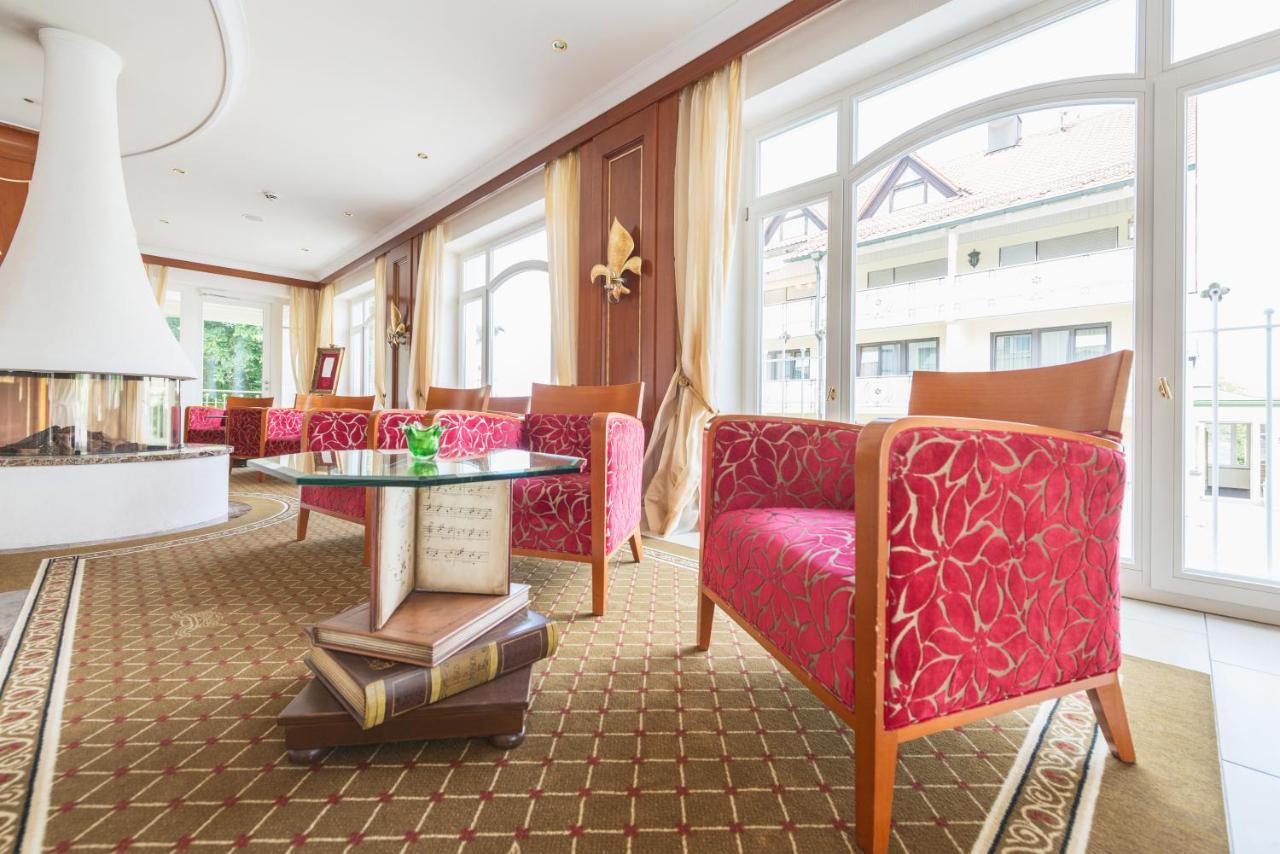 Hotel Dreifluessehof Gaestehaus Passau Bagian luar foto