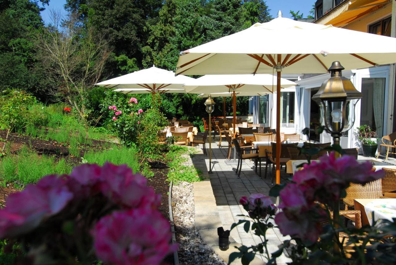 Hotel Dreifluessehof Gaestehaus Passau Bagian luar foto